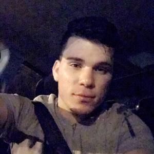 Meet your Posher, Jose antonio